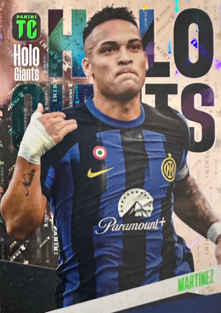 N.17 Lautaro Martinez FC Internazionale Holo Giants - Top Class 2024 Panini