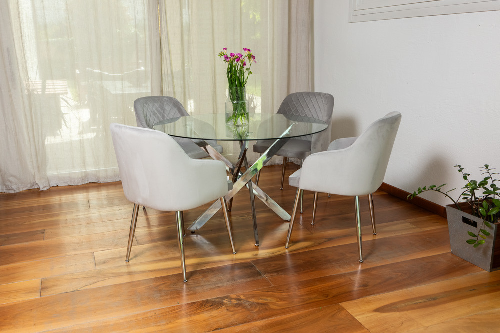 Tavolo Rotondo 120 cm Piano in Vetro, Gambe Incrociate Metallo Moderno KASPER - Foto 23 di 32