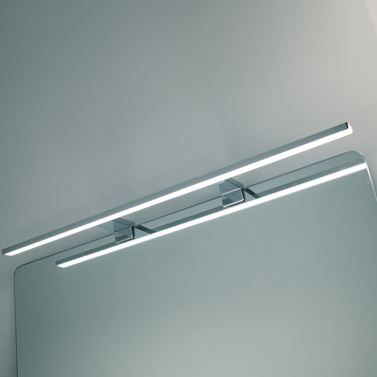 LAMPADA LED 11W 75X11XH4.5CM IN ALLUMINIO CROMO.