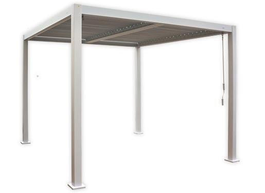 PERGOLE BIOCLIMATICHE BIANCHE MISURA 3X3 OPPURE 3X4 H.2.4 MT